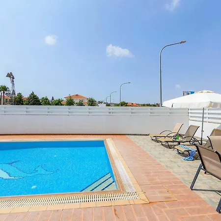 Cherry Palm Villa