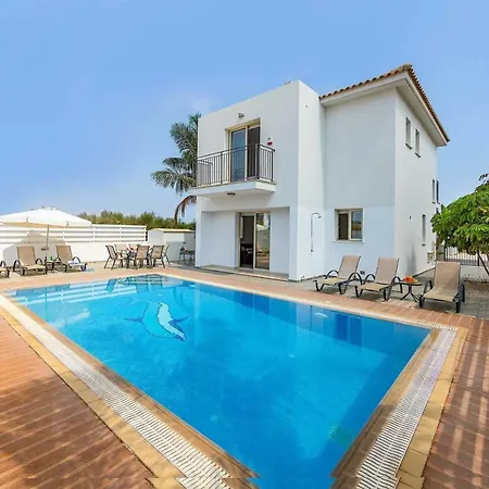 Cherry Palm Villa